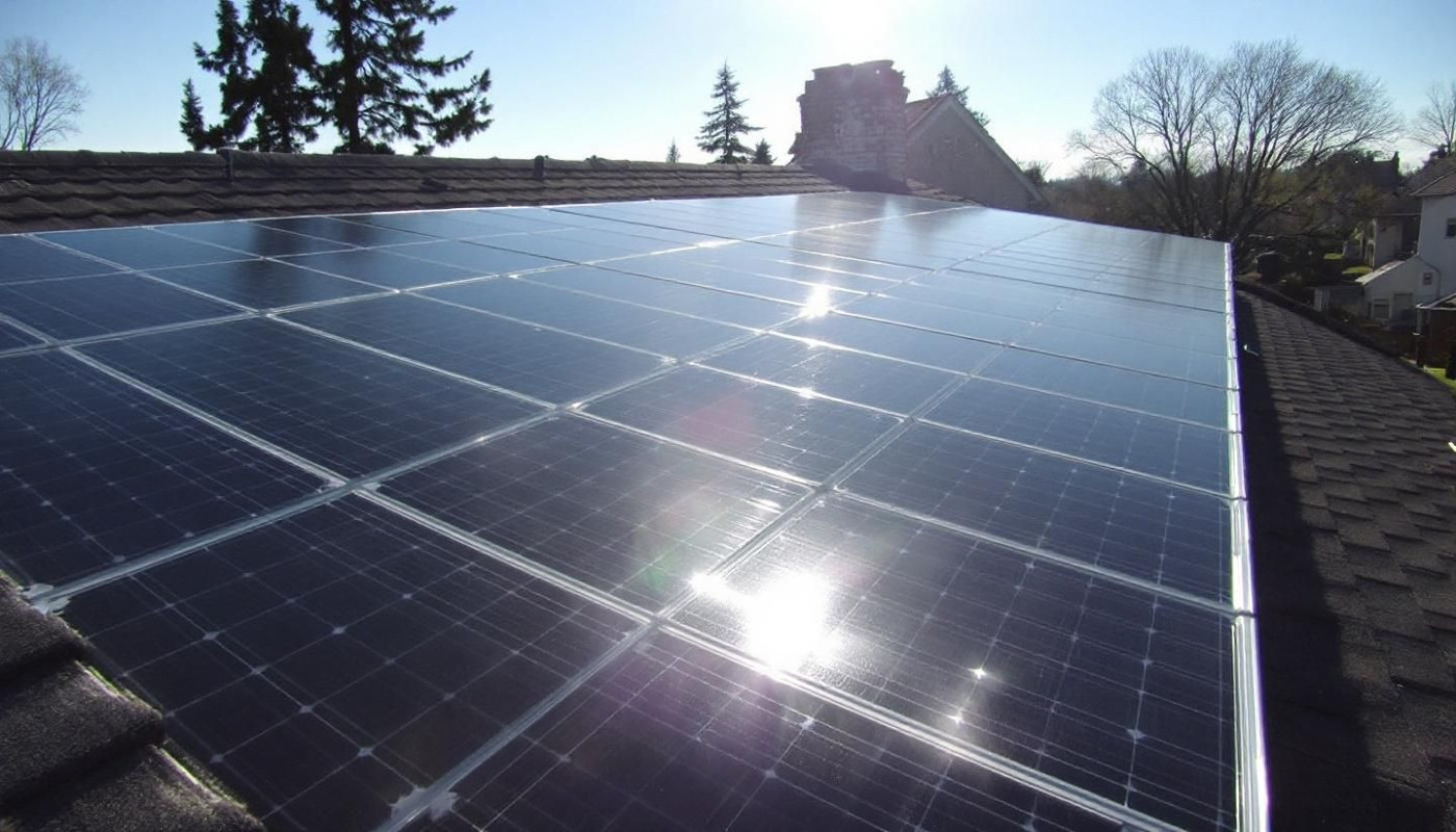 Comment les panneaux solaires peuvent réduire significativement votre facture d'électricité?
